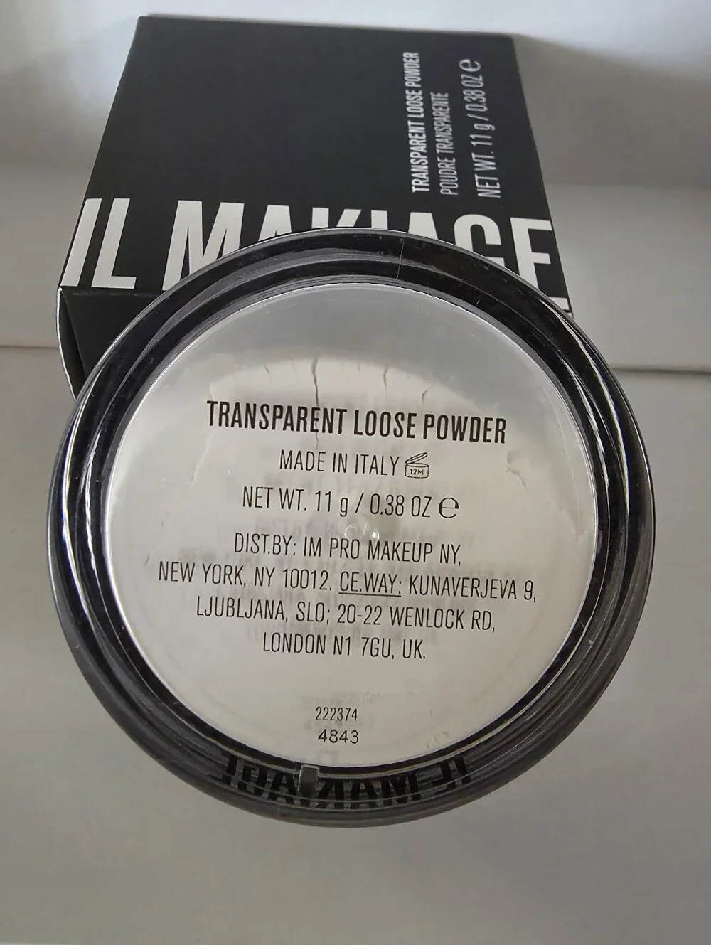 IL Makiage Transparent Loose Powder